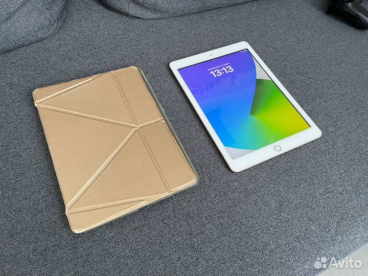 iPad 6 2018 32gb идеал полный комплект