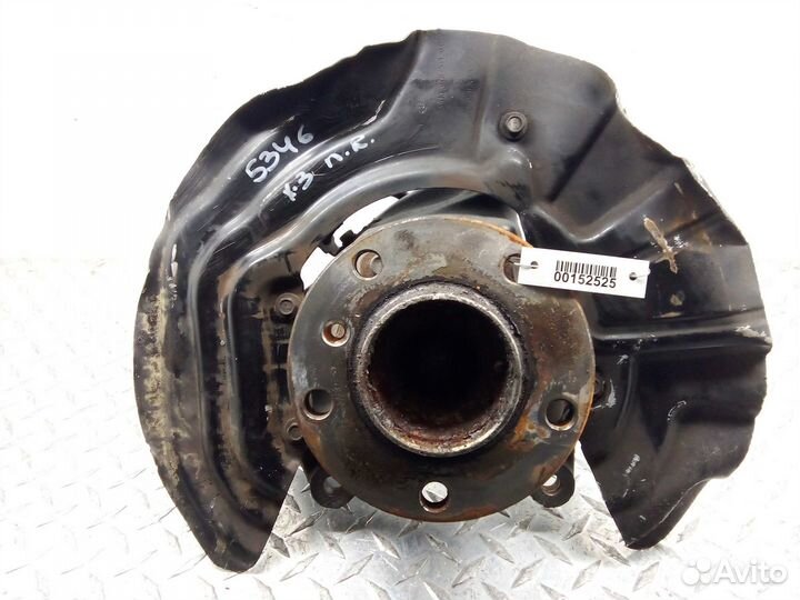 Цапфа/кулак поворотный передний правый BMW X3