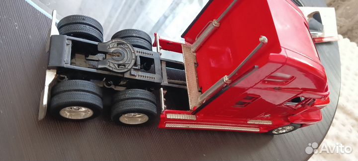 Freightliner Американский седельный тягач