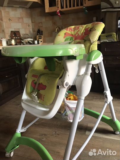 Продам стульчик для кормления