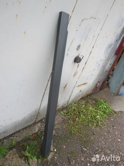 Накладка порога левая Volkswagen Passat B7 универс