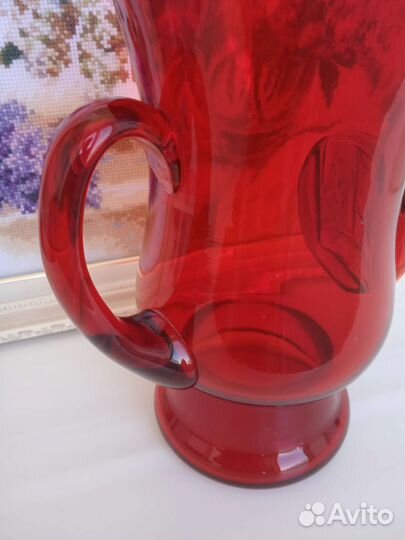 Ваза с ручкой СССР Город герой Керчь