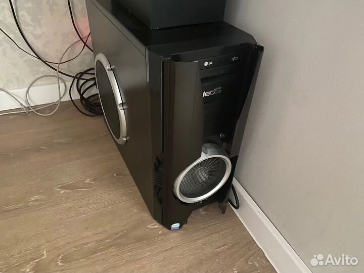 Компютер с монитором