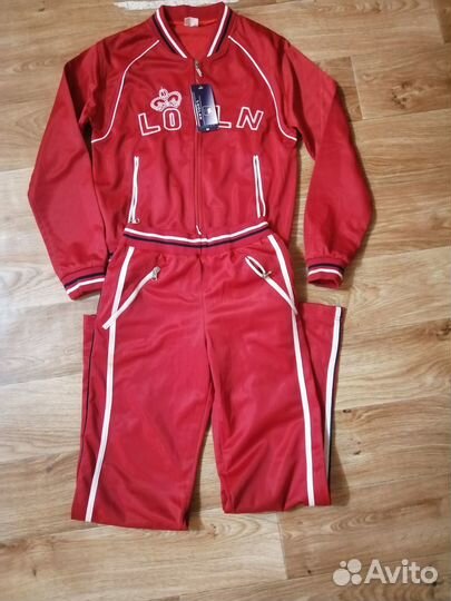 Продам детский спортивный костюм