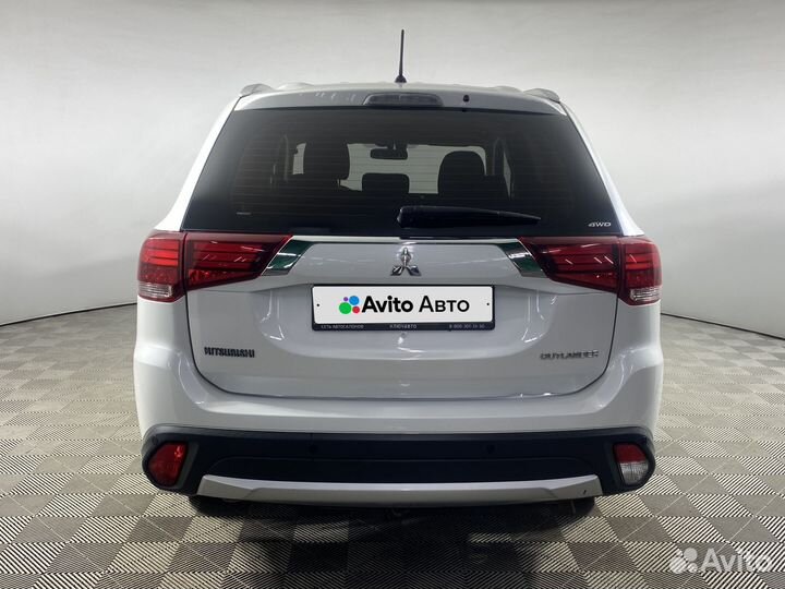 Mitsubishi Outlander 2.0 CVT, 2016, 167 412 км