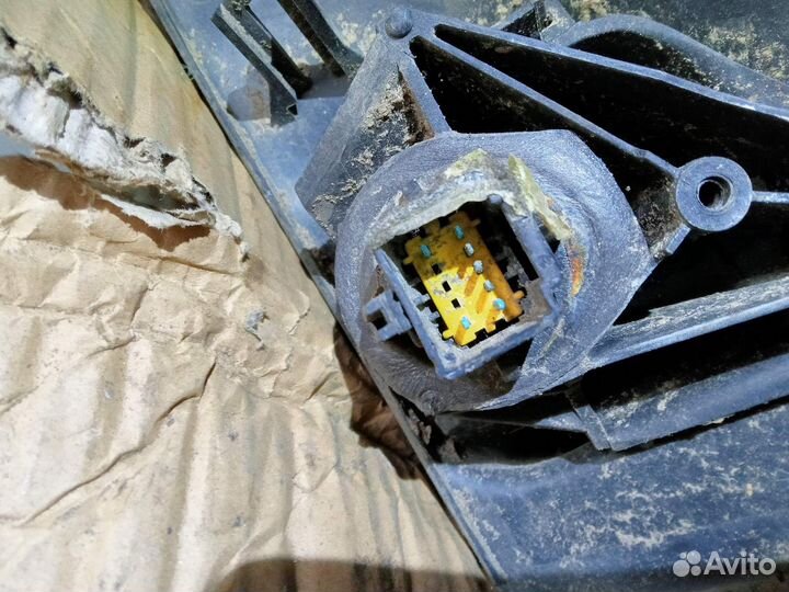 Зеркало правое renault megane 2 электрическое