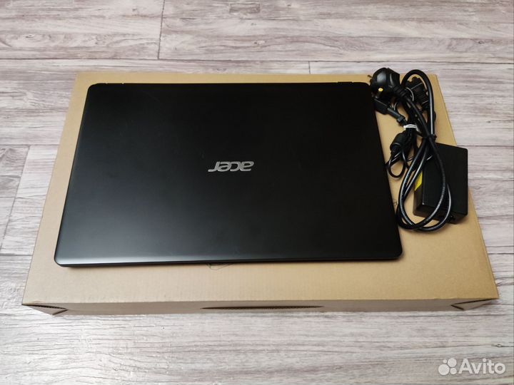 Ноутбук acer aspire 3