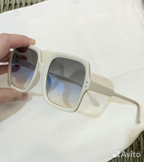 Солнцезащитные очки