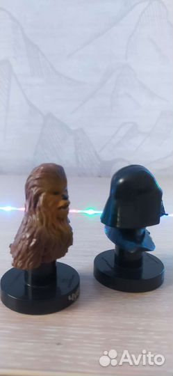 Коллекционные фигурки дарт вейдера И чубаки