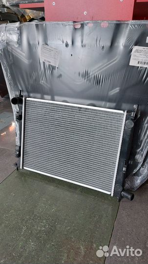 Радиатор водяной МКПП Hyundai Solaris 2015