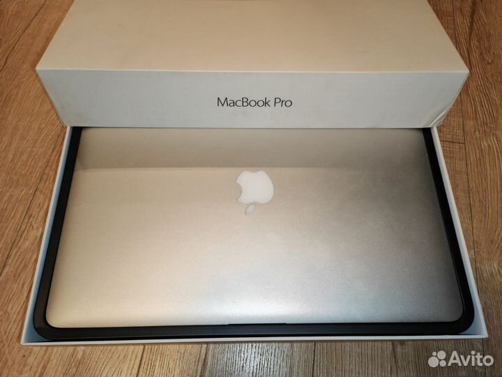 Apple macbook pro 15 2014
