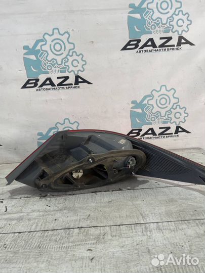 Фонарь задний левый наружный Hyundai Solaris