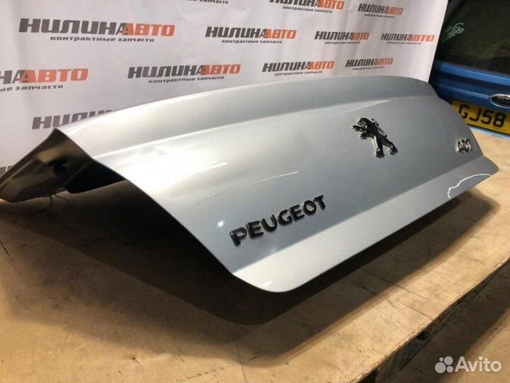 Крышка багажника Peugeot 407 седан 6D 2.0