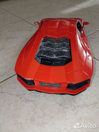 Радиоуправляемая машина Lamborghini Aventador