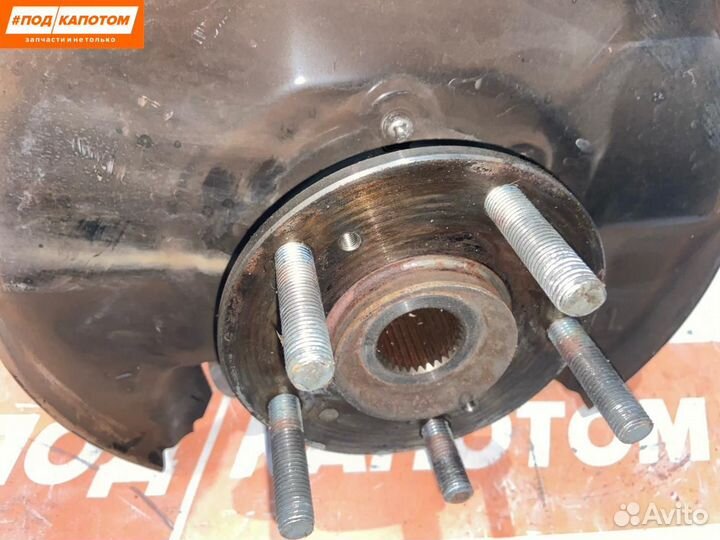 Кулак передний правый Honda Accord 8 рест. 2012