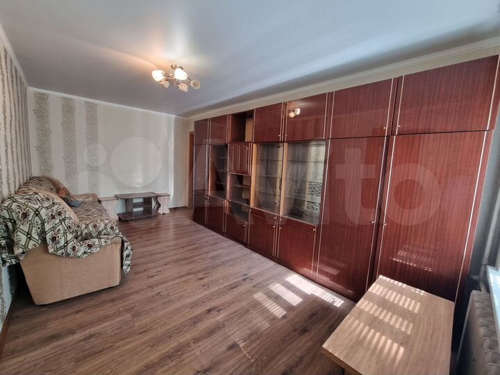 2-к. квартира, 46 м², 2/5 эт.