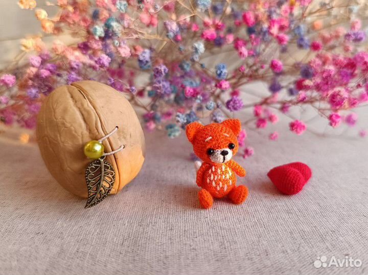 Микро игрушки / Микро игрушки в орешке