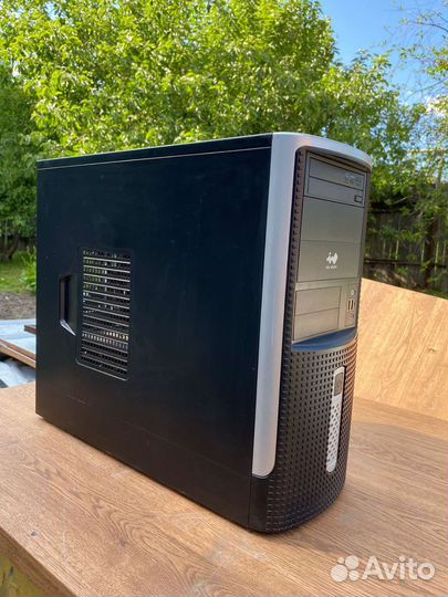 Системные блоки разные