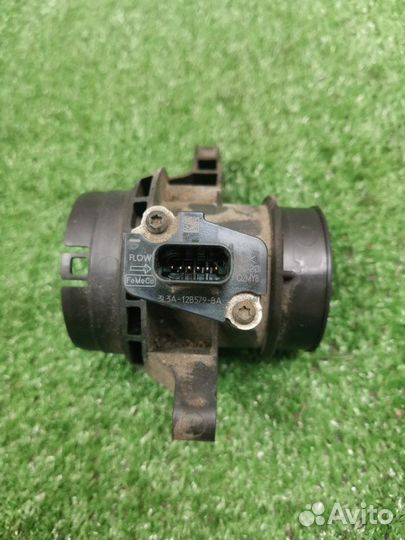 Датчик массового расхода воздуха Ford Focus 3