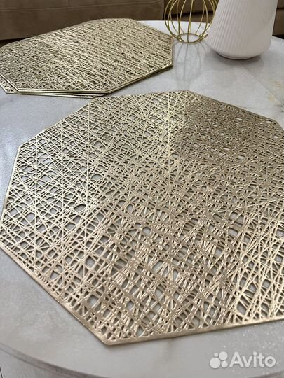 Салфетки на стол сервировочные