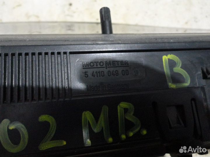 Панель приборов Mercedes Benz W202