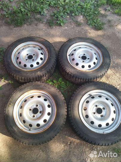 Pirelli Ice Zero 175/65 R14