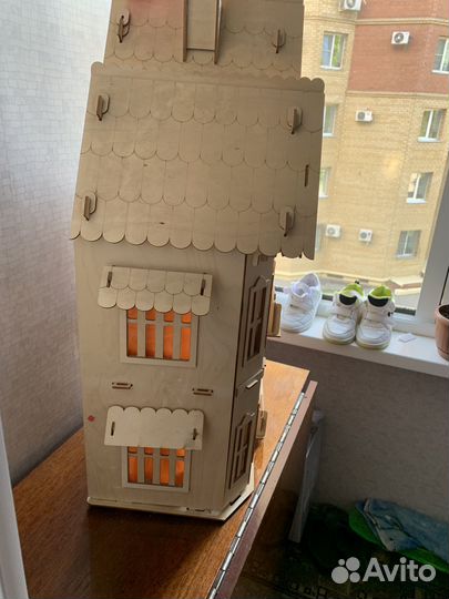 Домик кукольный деревянный