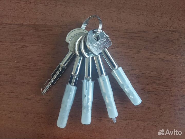 Замок врезной Apecs