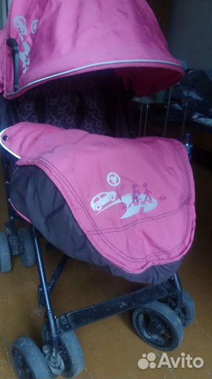 Прогулочная коляска