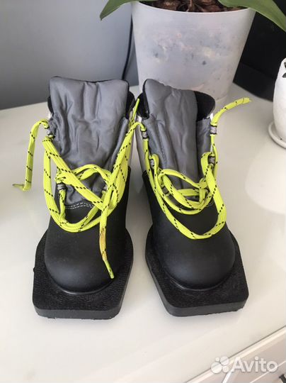 Лыжные ботинки 30 размер