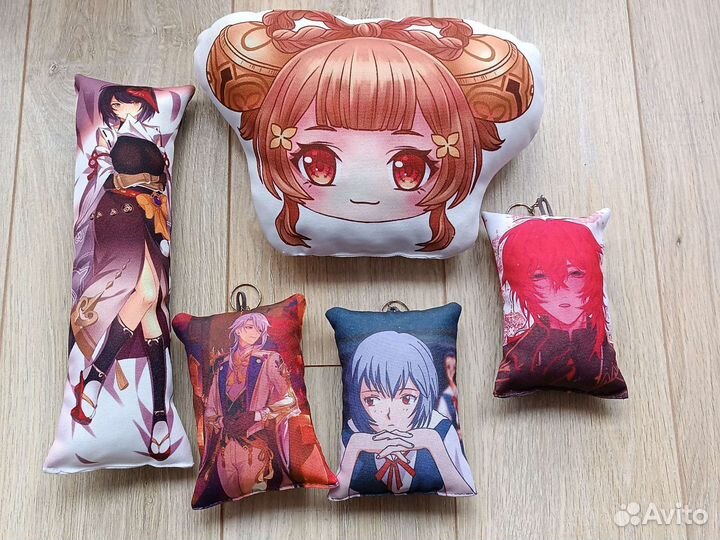 Genshin, аниме и kpop атрибутика