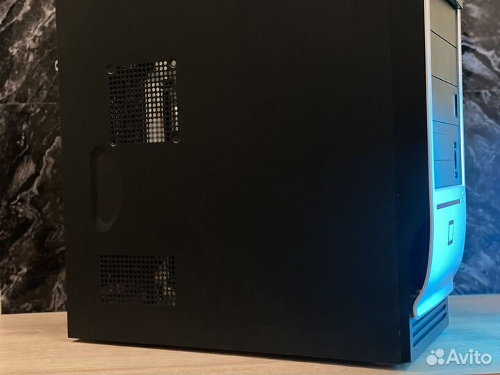 Корпус для компьютера стандарт