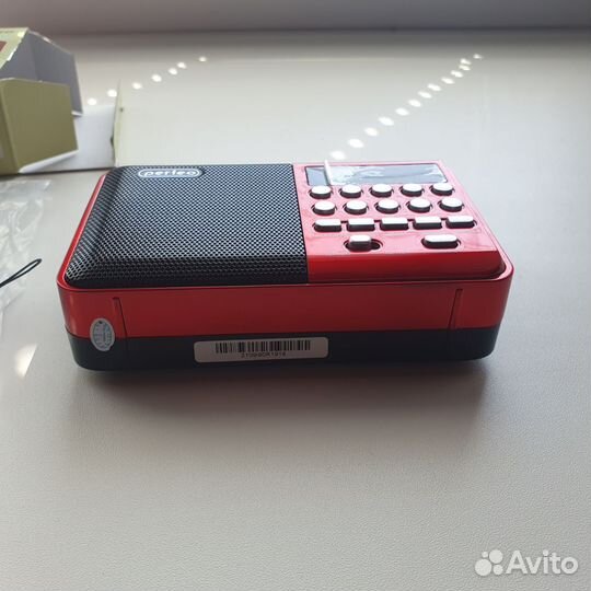 Радиоприемник Palm Perfeo i90