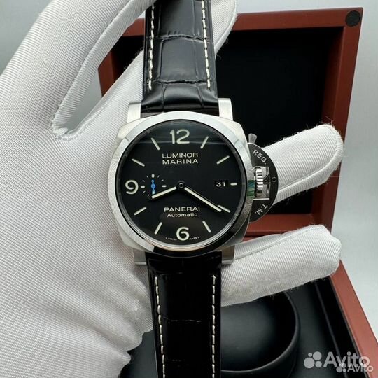 Panerai Luminor Marina часы