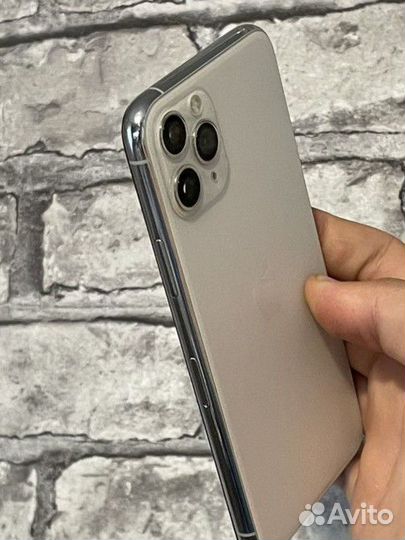 iPhone 11 Pro, 256 ГБ