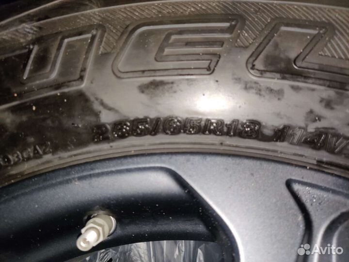 R18 Bridgestone Dueler A/T 693 IV 165/65, PCD 6x139 DIA 95