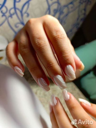 Маникюр наращивание ногтей ресниц волос