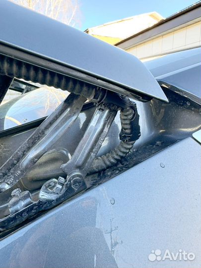 Защита проводки багажника Tesla Model 3