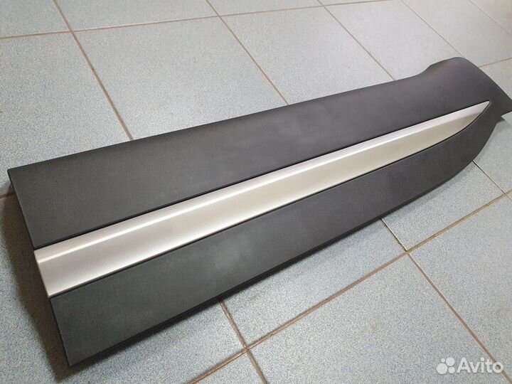 Молдинг двери передней левой Chery Tiggo 7 pro