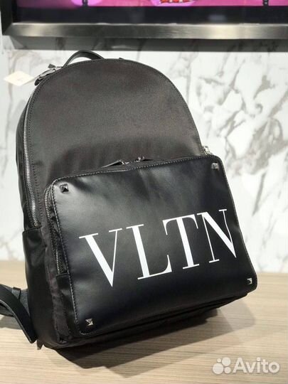 Рюкзак valentino