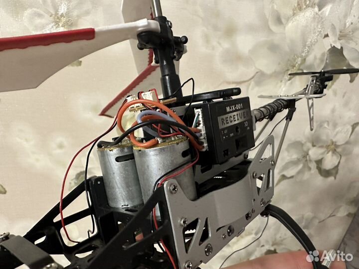 Вертолет р/у на запчасти