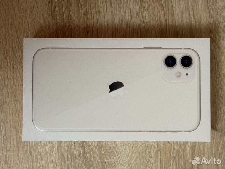 iPhone 11, 64 ГБ