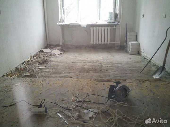 Демонтаж стен и полов