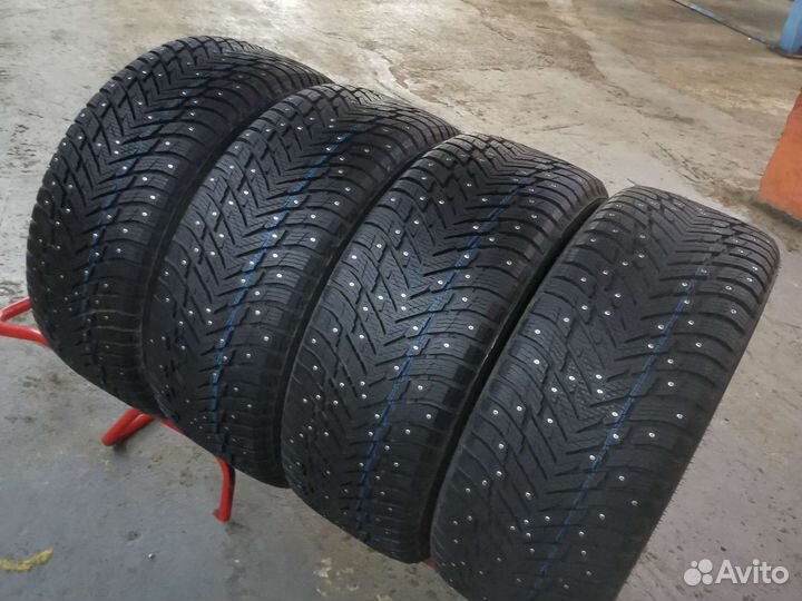 Nokian Tyres Hakkapeliitta 10p SUV 285/45 R22 114T