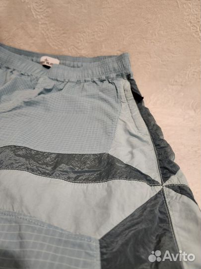 Шорты Stone Island Nylon Ripstop Bermuda Pants