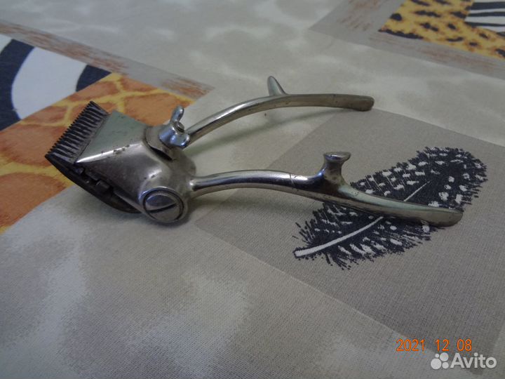 Механическая машинка для стрижки