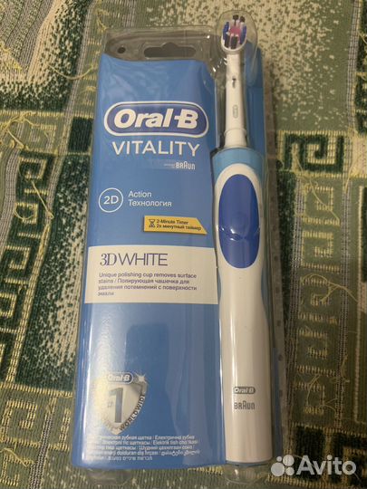 Зубная щетка oral b новая