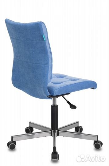 Кресло Бюрократ CH-330M/velv86 голубой