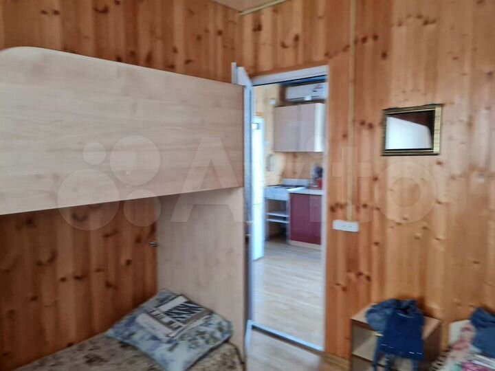 Комната 20 м² в 2-к., 1/3 эт.