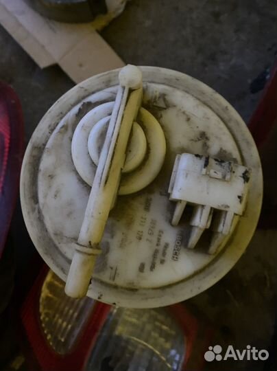 Продам запчасть на nissan